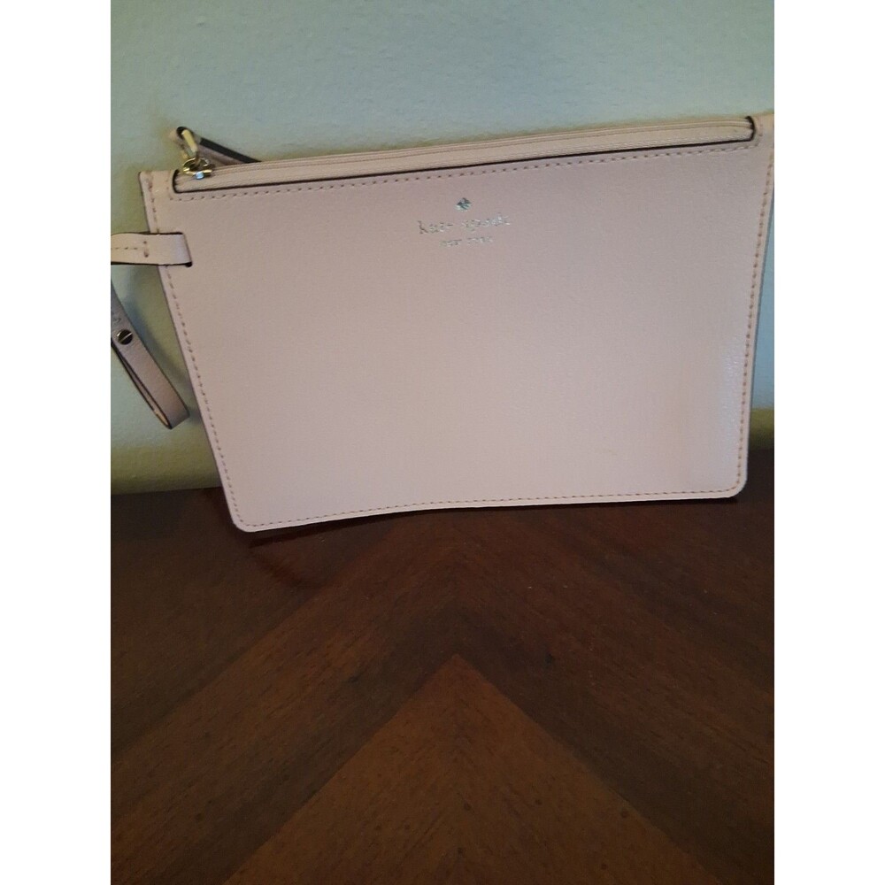 Kate Spade New York Designer Pink Soft Leather Lucy Zip Wristlet Wallet Large